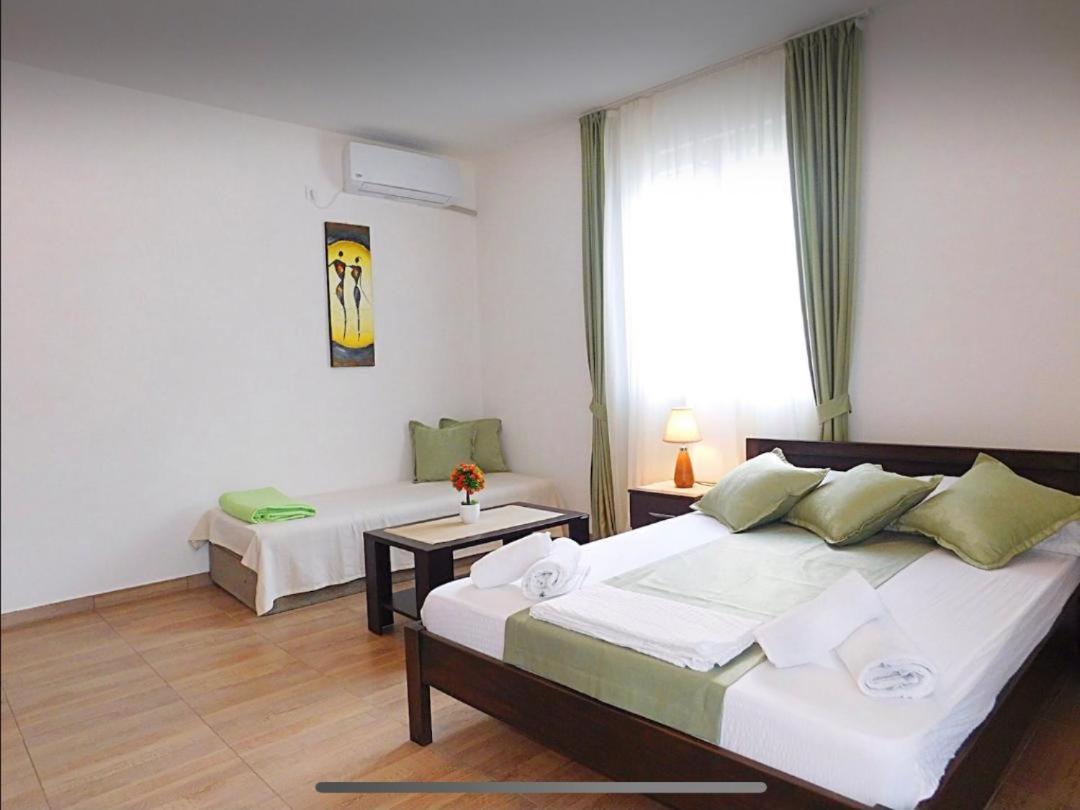 Apartments Lekic Budva Bagian luar foto