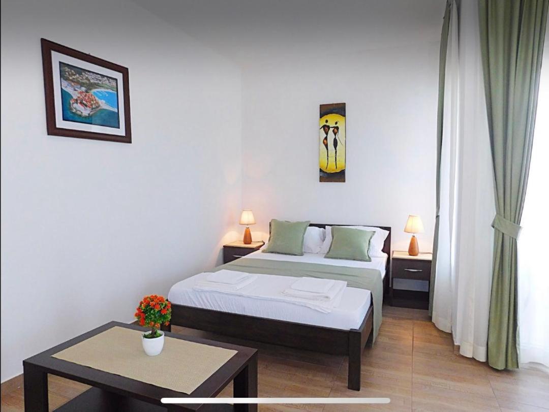 Apartments Lekic Budva Bagian luar foto
