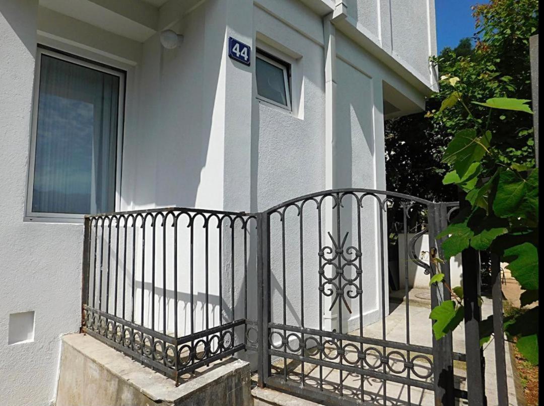 Apartments Lekic Budva Bagian luar foto