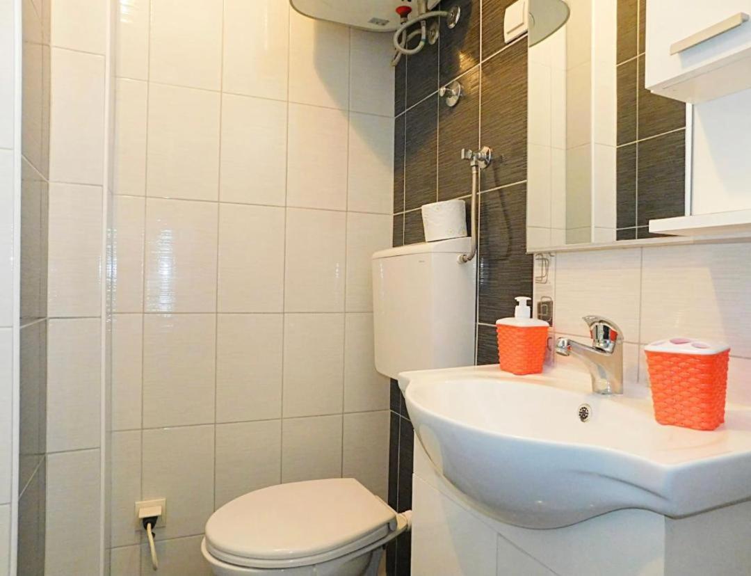 Apartments Lekic Budva Bagian luar foto