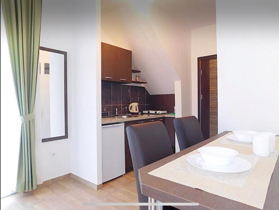 Apartments Lekic Budva Bagian luar foto