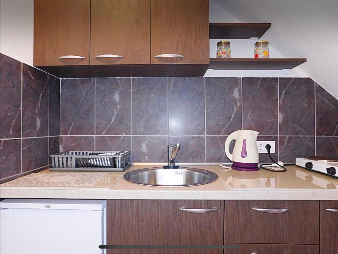 Apartments Lekic Budva Bagian luar foto