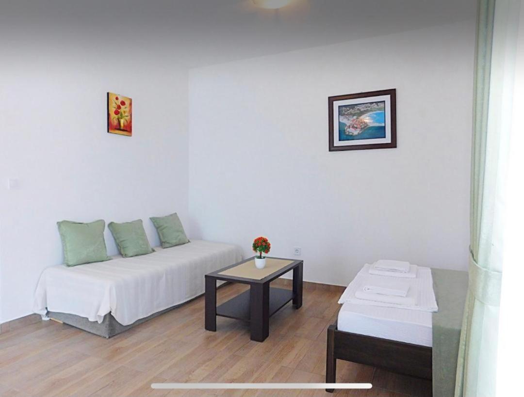 Apartments Lekic Budva Bagian luar foto